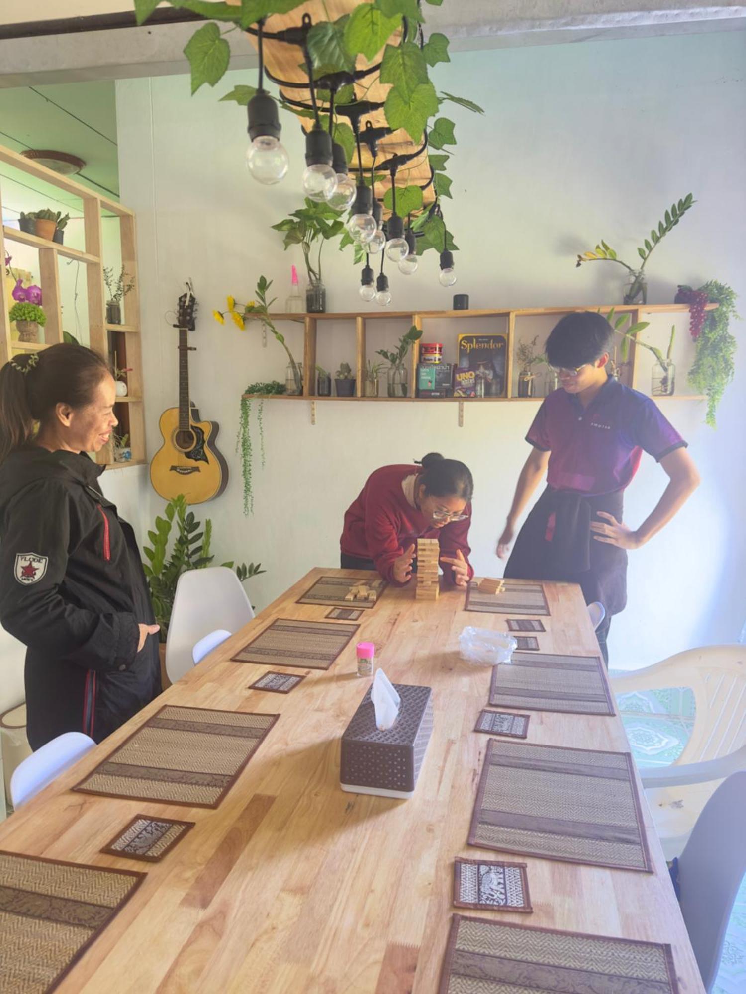 Positive Energy Homestay And Guide In Chiangkhan Chiang Khan Dış mekan fotoğraf